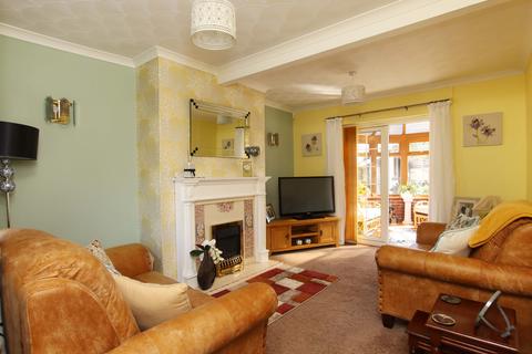 28 Cardiff Road, Llantrisant, Pontyclun, CF72 8DH