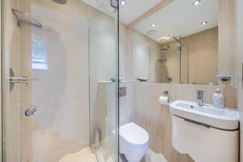 109 Redriff Road, London, SE16 7PS