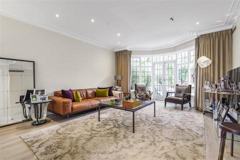 6 bedroom detached house to rent, London N2