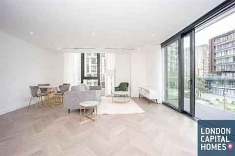 2 bedroom apartment to rent, 23 Gauging Square, London, E1W
