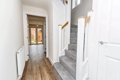 4 bedroom house to rent, Campbell Drive, Upper Lighthorne, Leamington Spa, Warwickshire, CV33