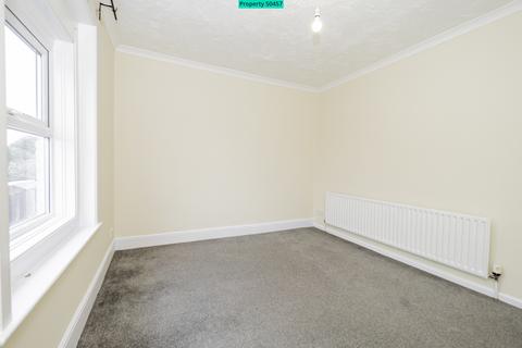 2 bedroom flat to rent, South East Road, Southampton, SO19 8TR