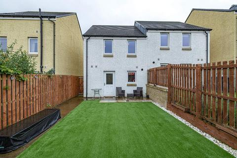 3 bedroom semi-detached house for sale, 32 Knoll Park, Galashiels TD1 2TF