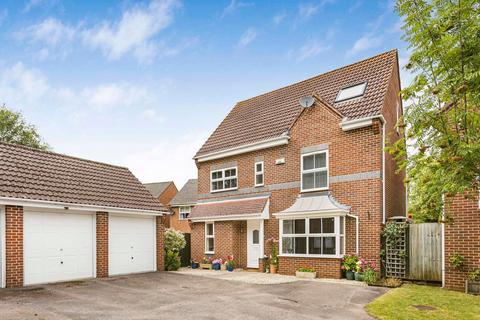 6 bedroom detached house for sale, Coopers Close, Littleworth, OX33