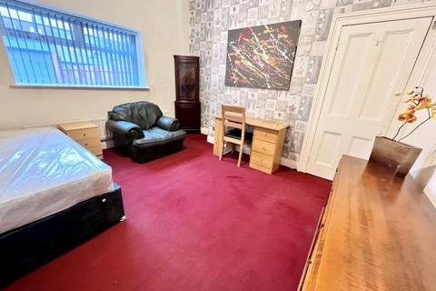 4 bedroom terraced house to rent, Havelock Terrace, Sunderland, SR2