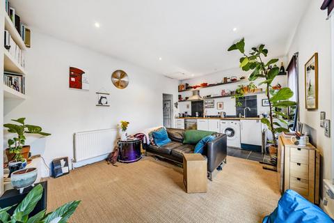 1 bedroom flat for sale, Dalberg Road, Brixton