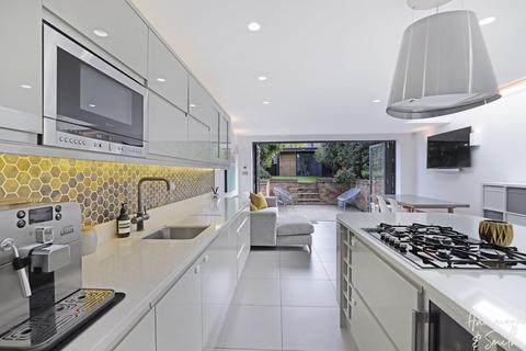 36 Chapel Road, Epping, CM16 5DS