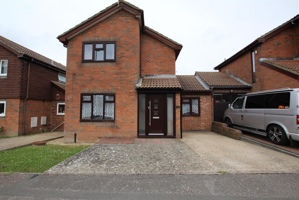 Sorrel Drive, Eastbourne 2 bed semidetached house for sale £350,000
