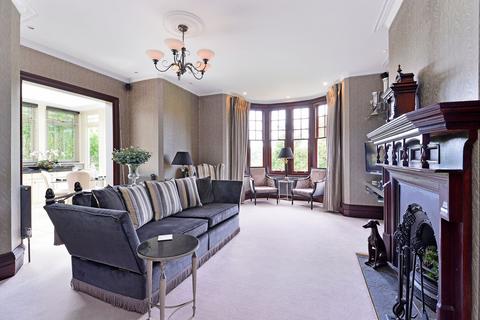 1 bedroom ground floor flat for sale, Shalford Road, Guildford GU1