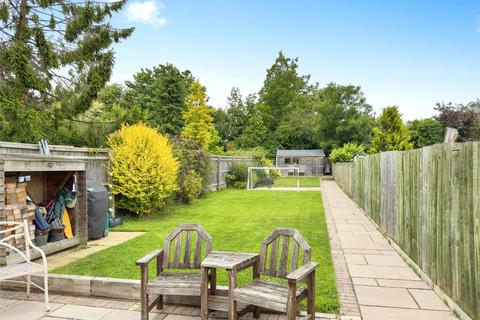 22 Schofield Avenue, Witney, OX28 1JN