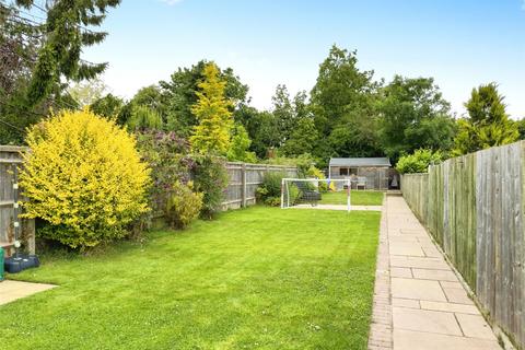 22 Schofield Avenue, Witney, OX28 1JN