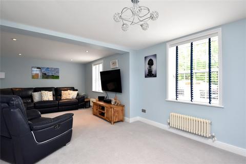 Appletree Cottage High Road, Swilland, Ipswich, IP6 9LP
