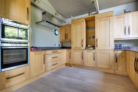 Brook House Brook Hill, Norley Wood, Lymington, SO41 5RQ