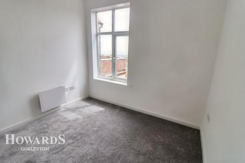 1 bedroom apartment for sale, Marine Parade, Gorleston