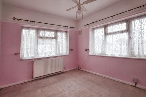 9 Lagos Avenue, Ramsgate, CT12 6JZ