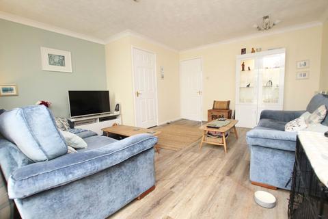 12 Ditchling Close, Eastbourne, BN23 8LS