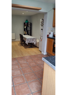 2 bedroom end of terrace house for sale, Woking GU21