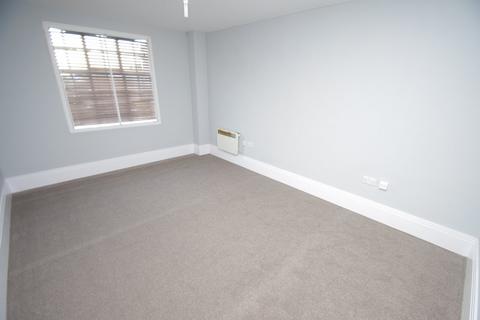 1 bedroom apartment to rent, The Parade, High Street, Watford, WD17