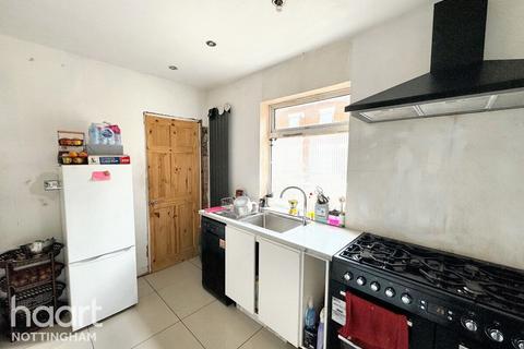 4 bedroom end of terrace house for sale, Colwick Road, Sneinton