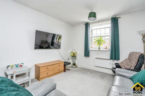 2 bedroom flat for sale, The Bridgehouse, Weevil Lane, Gosport, PO12