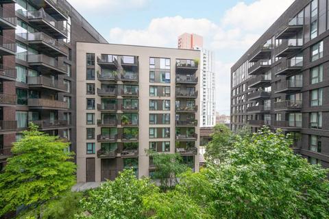 2 bedroom flat for sale, Legacy Building, Embassy Gardens, Nine Elms, London, SW11