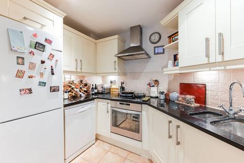 1 bedroom flat for sale, Exchange House, Westminster, London, SW1P