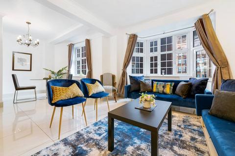 2 bedroom flat for sale, Princes Court, Knightsbridge, London, SW3