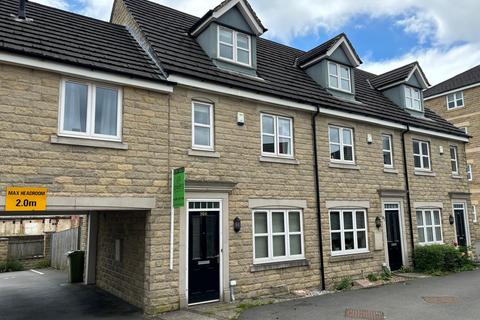 3 bedroom townhouse for sale, Plover Mills, Huddersfield, West Yorkshire, HD3