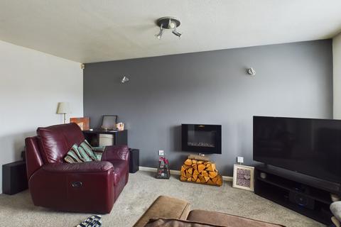 20 Aspen Drive, Quedgeley, Gloucester, GL2 4EN