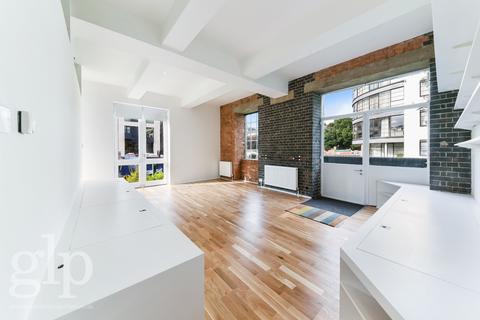 2 bedroom apartment to rent, Albert Dock, King Cross, N1
