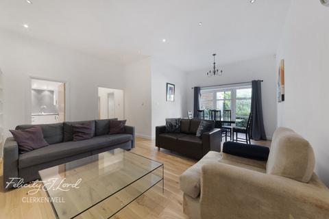 2 bedroom flat for sale, Silverdale Court, Goswell Road, Clerkenwell, EC1