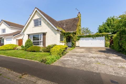 3 bedroom detached house for sale, 4, Gainsborough Crescent, Ramsey