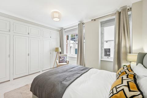 3 bedroom flat to rent, Ormonde Gate, London
