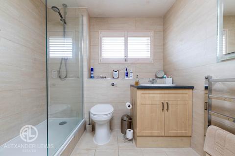 47 Aubreys, Letchworth Garden City, SG6 3TU