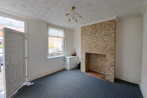 2 bedroom terraced house to rent, Edge Street, Nutgrove.