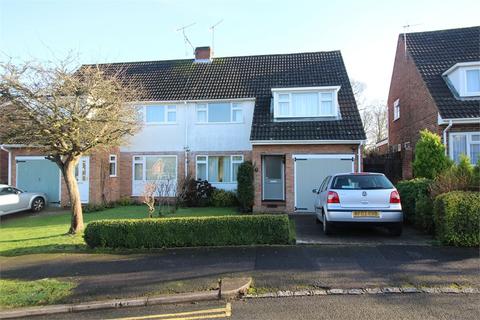 3 bedroom semi-detached house to rent, Oregon Avenue, Tilehurst, Reading, RG31