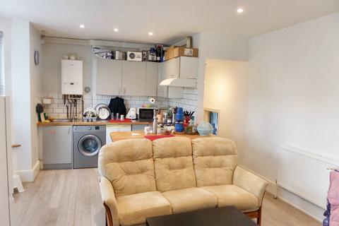 2 bedroom flat for sale, Moreton Road, South Croydon CR2