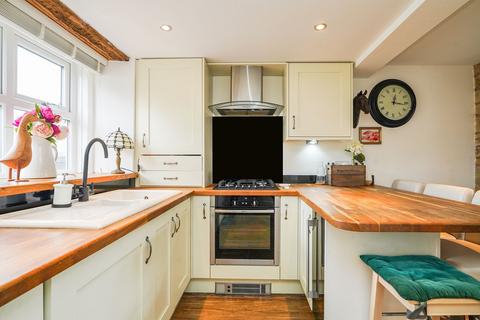 5 Hillcrest Drive, Oughtibridge, Sheffield, S35 0JJ