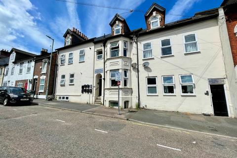 2 bedroom apartment for sale, Cardigan Place, 20-22 Cardigan Street, Luton, Bedfordshire, LU1 1RR