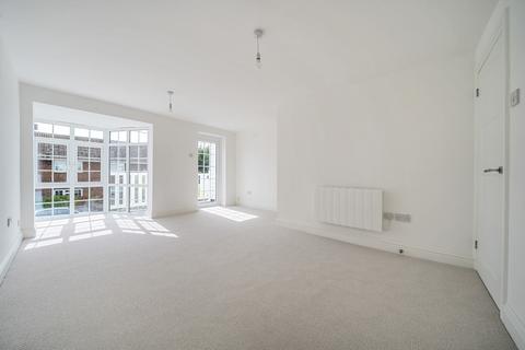 3 bedroom terraced house for sale, Conyer Quay, Conyer, Sittingbourne, Kent, ME9