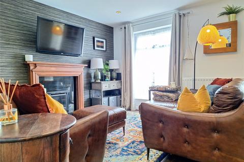 12 Burns Close, Oldham, OL1 4RE