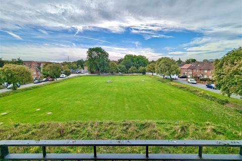 1 bedroom apartment for sale, Phoenix House, Swallows Meadow, Shirley