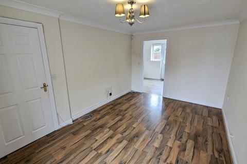 2 bedroom terraced house for sale, Finmere Way, Shirley