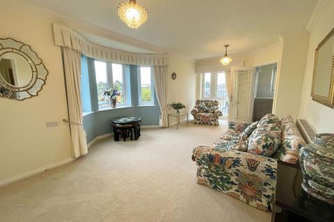 2 bedroom retirement property for sale, Woolmans Lodge, Solihull Road, Shirley