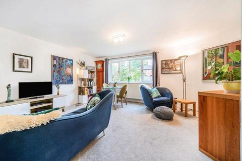 2 bedroom maisonette for sale, Wiltshire Drive, Wokingham, RG40
