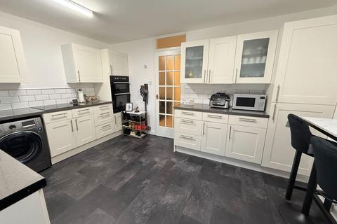 24 Coppice Drive, Birmingham, B27 7NQ