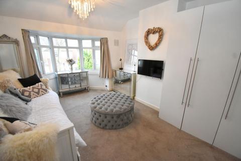 38 Burnaston Road, Hall Green, Birmingham, B28 8DJ