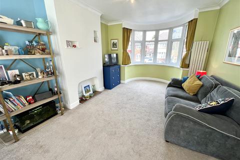 3 bedroom semi-detached house for sale, Edenbridge Road, Hall Green