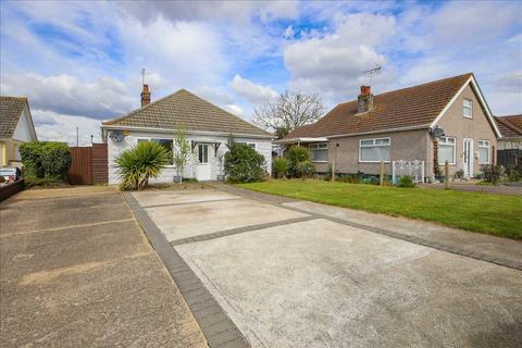 197 Burrs Road, Clacton-on-sea, CO15 4LN