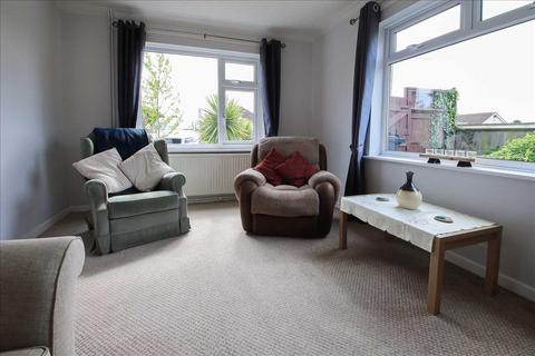 197 Burrs Road, Clacton-on-sea, CO15 4LN